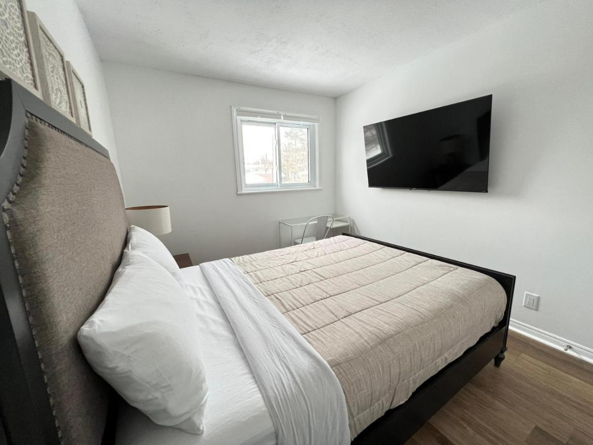 Letitia Heights !C Quiet And Modern Private Bedroom With Shared Bathroom 巴里 外观 照片
