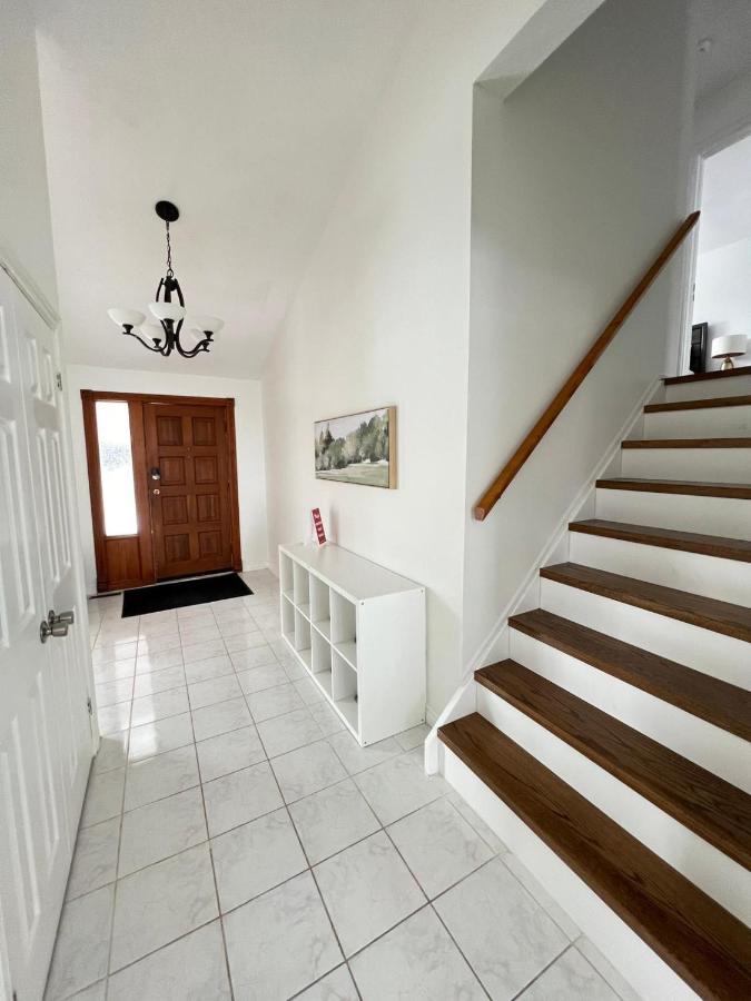 Letitia Heights !C Quiet And Modern Private Bedroom With Shared Bathroom 巴里 外观 照片
